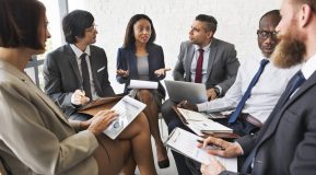 5 Ways to Develop an Effective Sales Team sales team