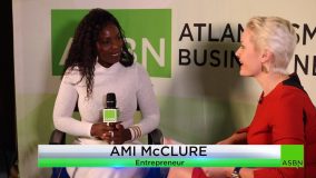 The McClure Twins: How Ami McClure Balances Family Life Both Online and Offline McClure Twins