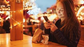 Facebook Unveils New Stories and Direct Message Platform Features in Time for Holidays social media