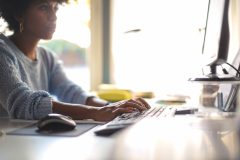 10 Powerful Digital Marketing Trends to Consider for 2020 voice search