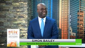 How to Make Your Customers Rave About Your Business – A Guide to Customer Experience from Breakthrough Strategist Simon T Bailey Simon Bailey