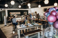 What Are Pop-Up Shops and Do They Actually Work? pop-up shop