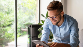 5 Must-Read Sales and Marketing Books for Entrepreneurs This Fall books