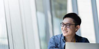 Is an online entrepreneurship degree worth it? Business owner pursuing an online entrepreneurship degree