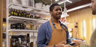 4 small business grants for startups, SMBs, and micro businesses Applying for small business grants could be a positive step toward realizing your business aspirations. Take a moment to explore these opportunities.