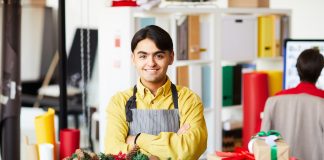 New Amex survey: key strategies for small businesses this holiday season Small businesses are adapting to modern technologies and platforms to enhance their performance during the critical holiday season.