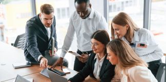 Confero, Inc. named America’s Top Small Business 2024 by U.S. Chamber of Commerce Confero, Inc., a customer experience research provider based in Cary, North Carolina, has been named America’s Top Small Business 2024