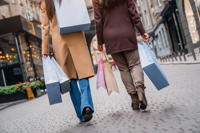 U.S. retail sales rose marginally in February, but economic uncertainty is making consumers cautious, impacting spending and confidence.