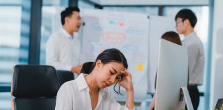 Quiet cracking hits 54% of U.S. workers, threatening small business productivity A new workplace phenomenon called “quiet cracking” is quietly affecting more than half of U.S. employees, according to a TalentLMS survey.