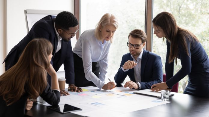 Workers are embracing 'unbossing,' a shift toward flatter structures, autonomy, and redefined leadership in the modern workplace.