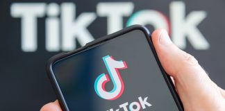 Trump signs executive order clearing TikTok for US ownership Trump signs executive order approving TikTok’s U.S. divestiture, offering relief to small businesses relying on the platform.