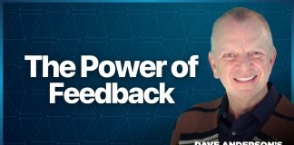 Deliver fast and specific feedback to manage your team’s performance feedback