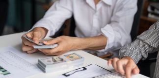 Managing cash flow when growth outpaces revenue cash flow growth